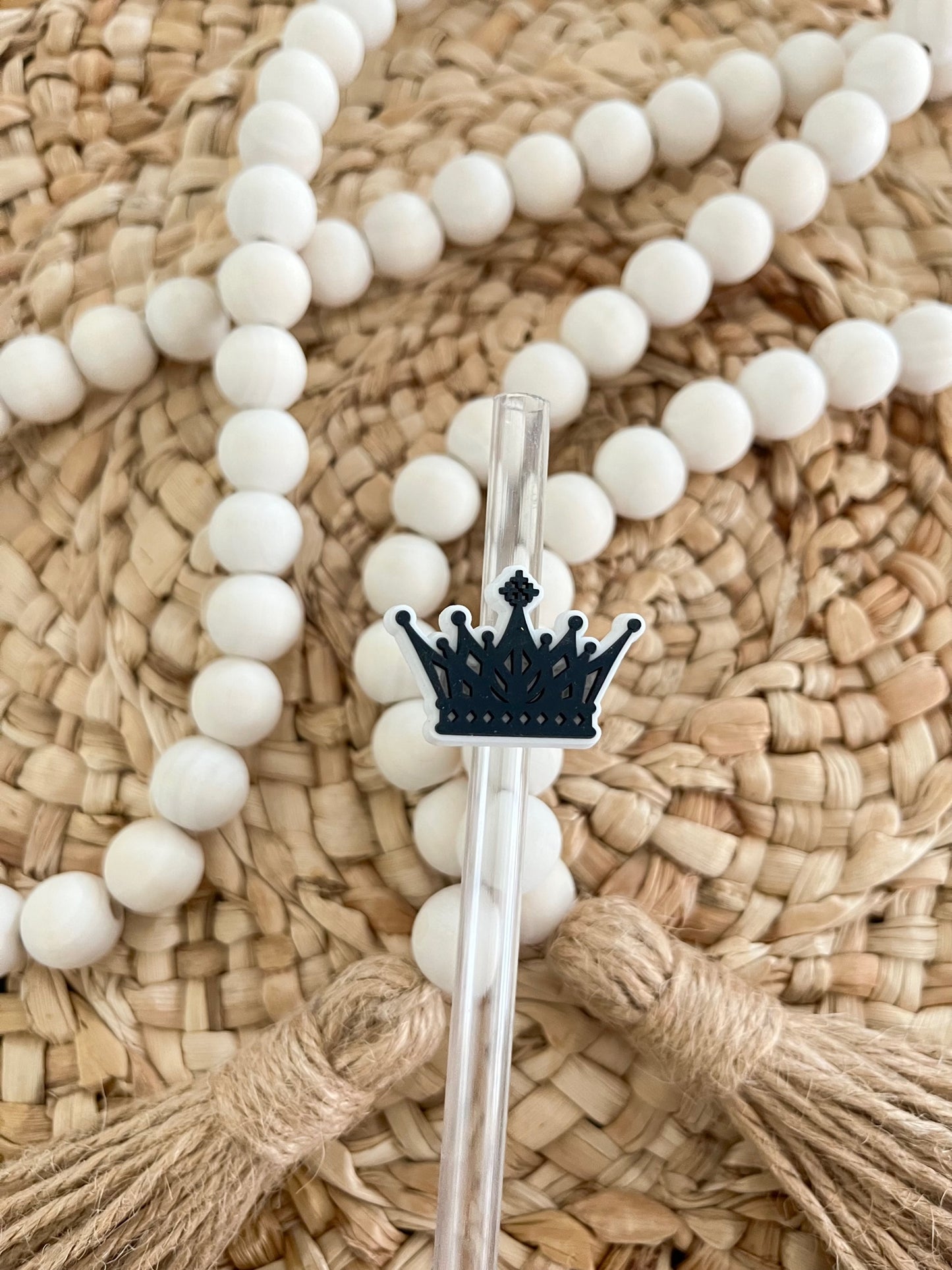 Crown Straw topper